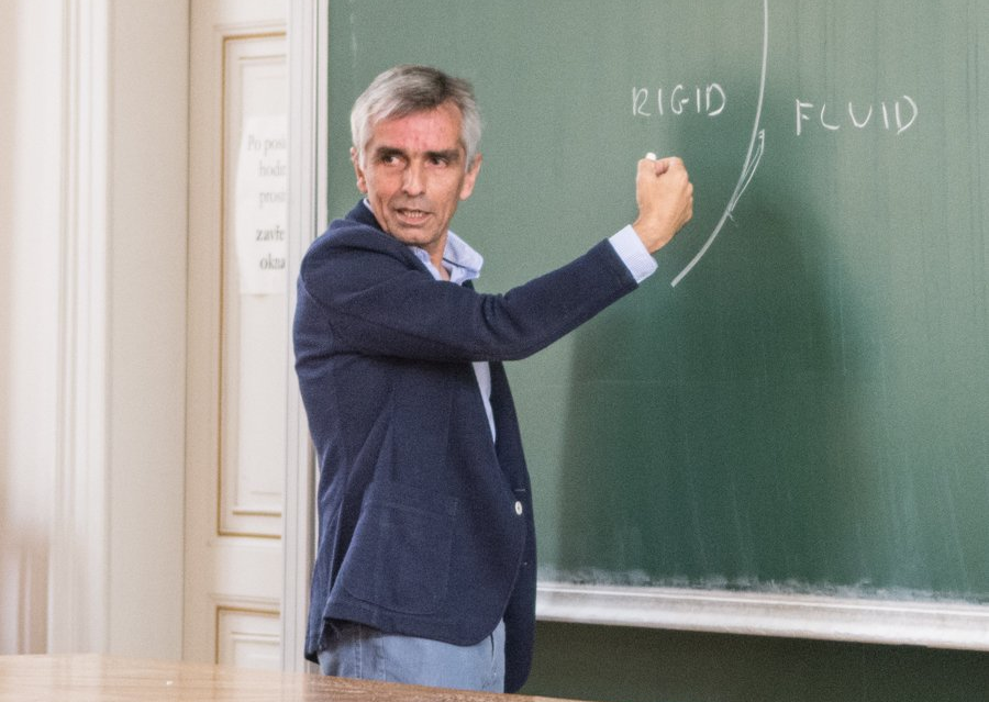 Eduard Feireisl