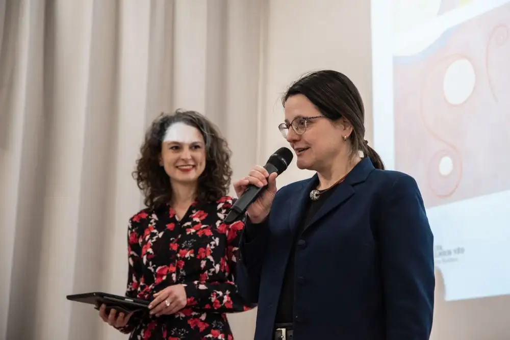 Marie Curie-Skłodowská a Hannah Arendt: tato jména vyzdvihla Tereza Pospíšilová jako své vzory na univerzitní akci Ženy, které inspirují Hannah Ardent MSCA UK