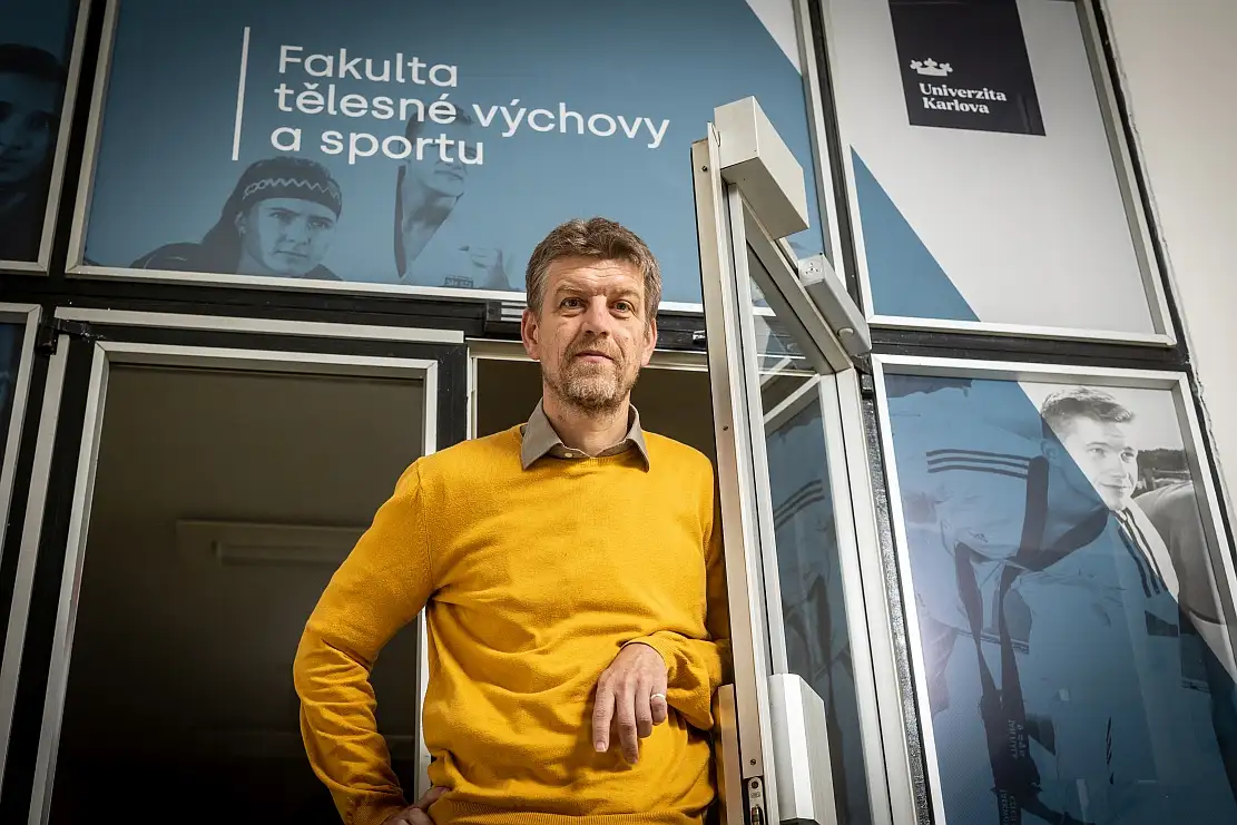 Vlk foto Hynek Glos 1