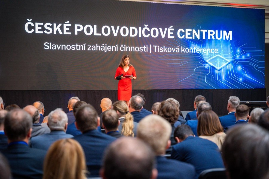 České polovodičové centrum (CSC) překonalo za první měsíce fungování několik ročních cílů. | Foto: Václav Koníček