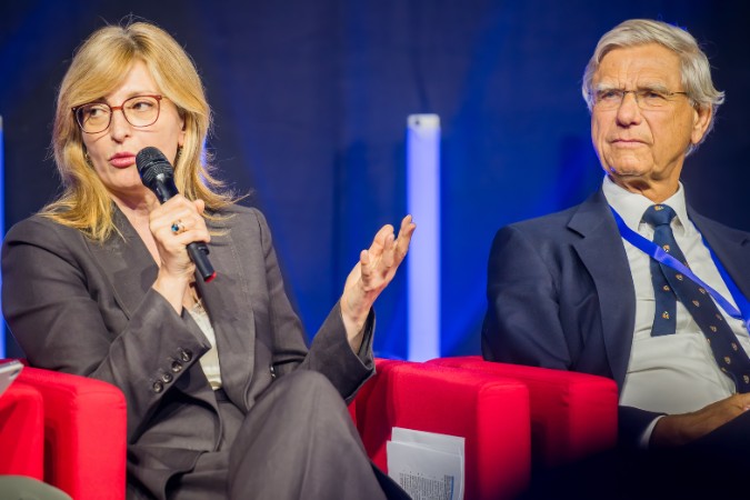 Evropská komisařka pro výzkum a inovace Ekaterina Zaharieva na summitu Evropské rady pro inovace (EIC) v roce 2026